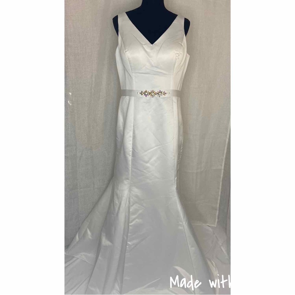 Lauren Off White Long Formal Gown Bridal Dress